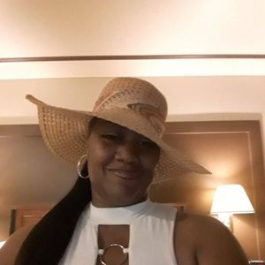 Meet your Posher, Shonny wony